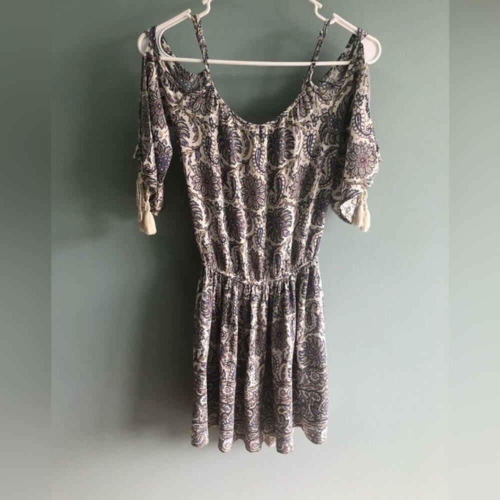 American Eagle Outfitters Paisley Cold Shoulder Dress with Tassel Trim. Size XXS